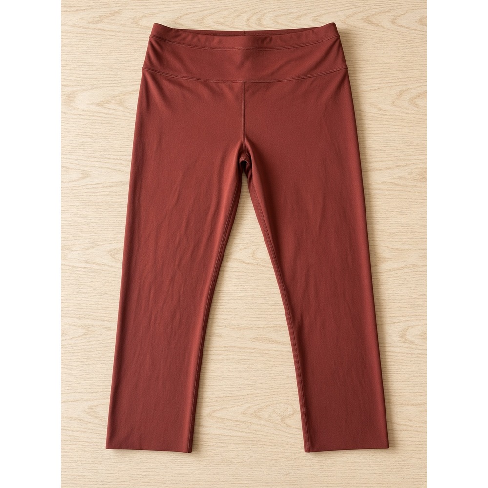 Athleta Accelerate Capri Leggings Women L Rust Red Back Zip Pocket Yoga Gym